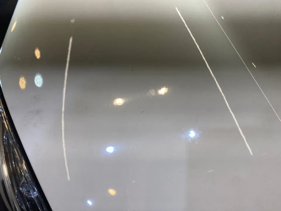 Mercedes-Benz Eクラスのガラスコーティング事例|韓国での施工 施工写真 3-3