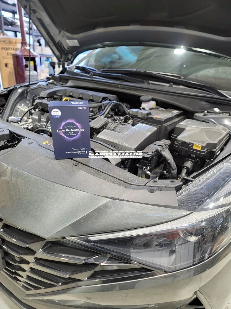 Hyundai Elantraのカーフィルム施工事例｜費用目安・仕上がり 施工写真 3-1