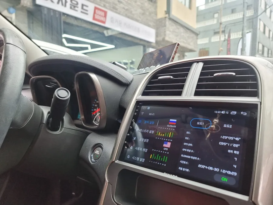 Chevrolet Malibu CarPlay Retrofit Installation Review — Cost After