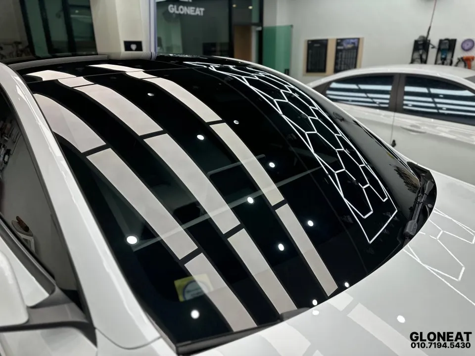 Tesla Model Yのカーフィルム施工事例 施工写真 6