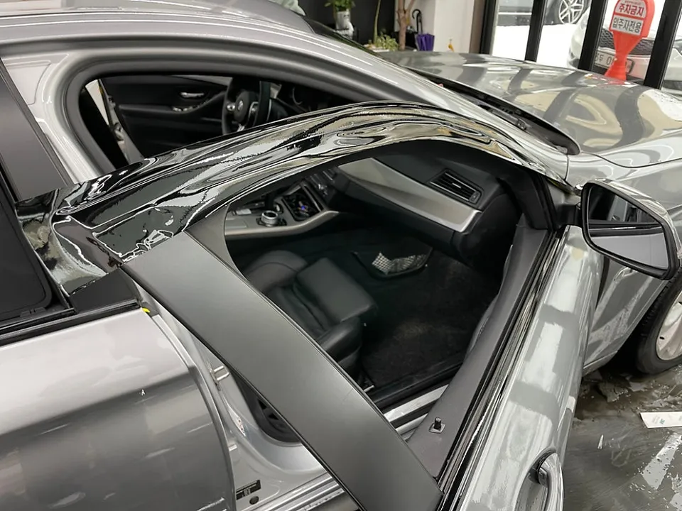 BMW 5 SeriesのPPF施工事例:費用目安と仕上がり 施工写真 2-2