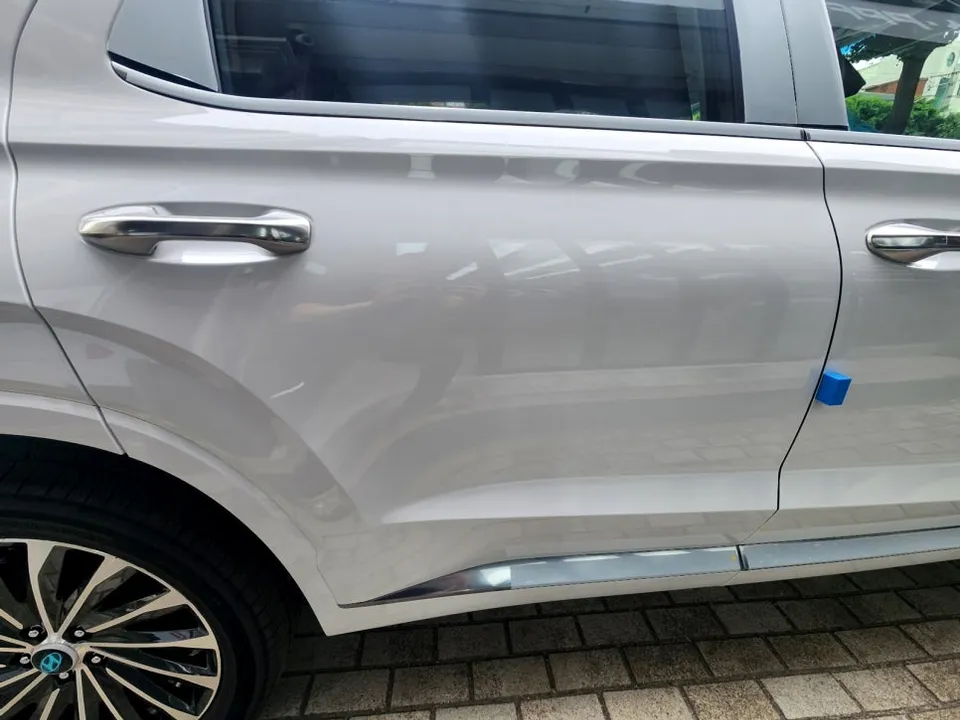 BMW X7 カーフィルム施工事例｜費用目安と仕上がり 施工写真 1-3