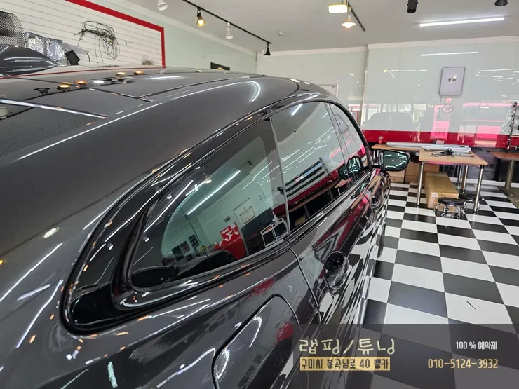 BMW 6 Series GTのウィンドウモールラッピング事例 施工写真 2-3