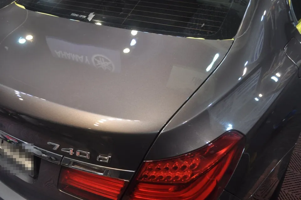 BMW 7 Seriesのガラスコーティング事例|韓国での施工参考 施工写真 1-1