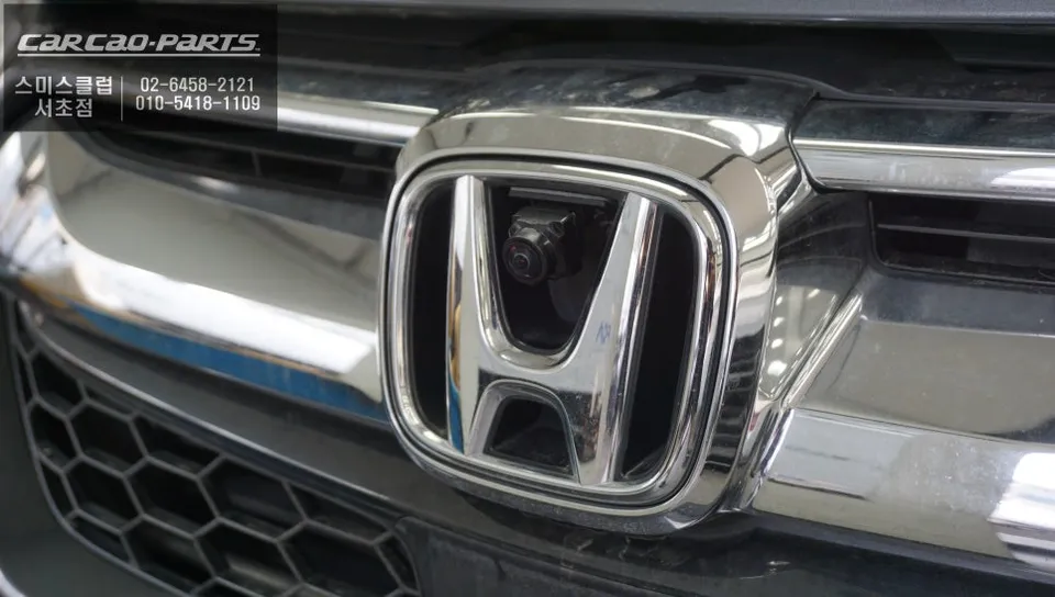 Honda CR-V surround view camera - Honda CR-V 360 Surround View Camera Review — Premium Parking Safety photo 3