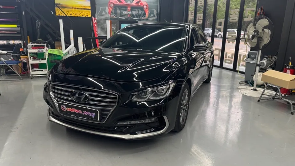 Hyundai Azera PPF施工事例|クロームパーツのブラックアウト 施工写真 1-1