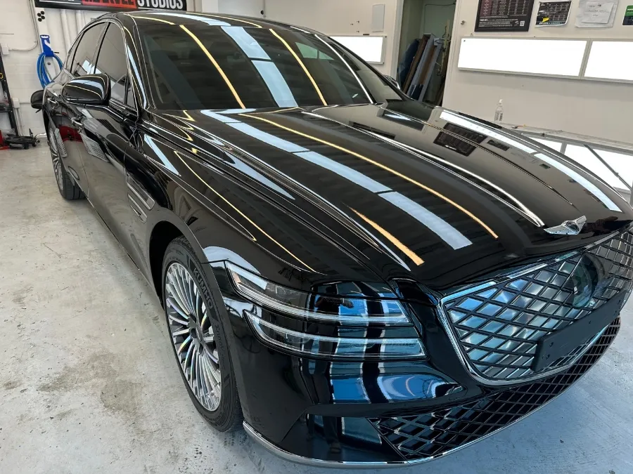 Genesis G80のカーフィルム施工事例｜費用目安と仕上がり 施工写真 2