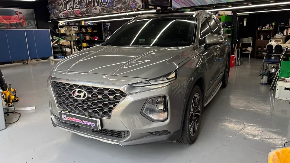 Hyundai Santa Fe PPF施工事例｜韓国のユニークなツートンカラー 施工写真 1-1