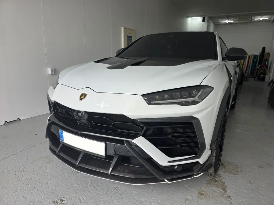 Lamborghini Urus PPF施工事例｜本国での実例紹介 施工写真 1-1