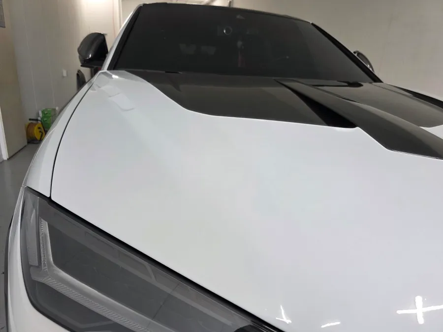 Lamborghini Urus PPF施工事例｜本国での実例紹介 施工写真 2-1