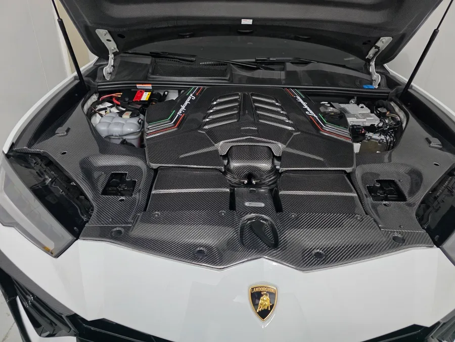 Lamborghini Urus PPF施工事例｜本国での実例紹介 施工写真 3-3