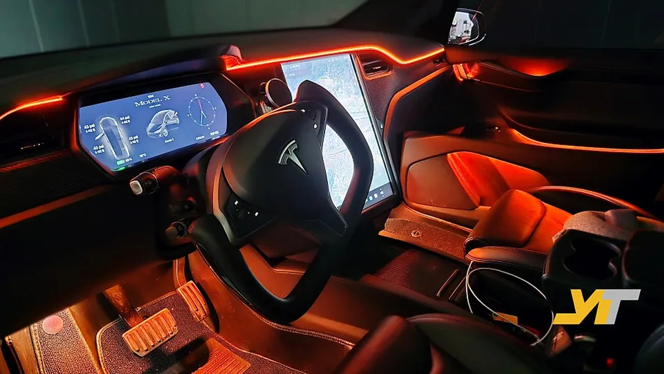 Tesla Model X ambient lighting - Tesla Model X Ambient Lighting Review: Cost & Results photo 4