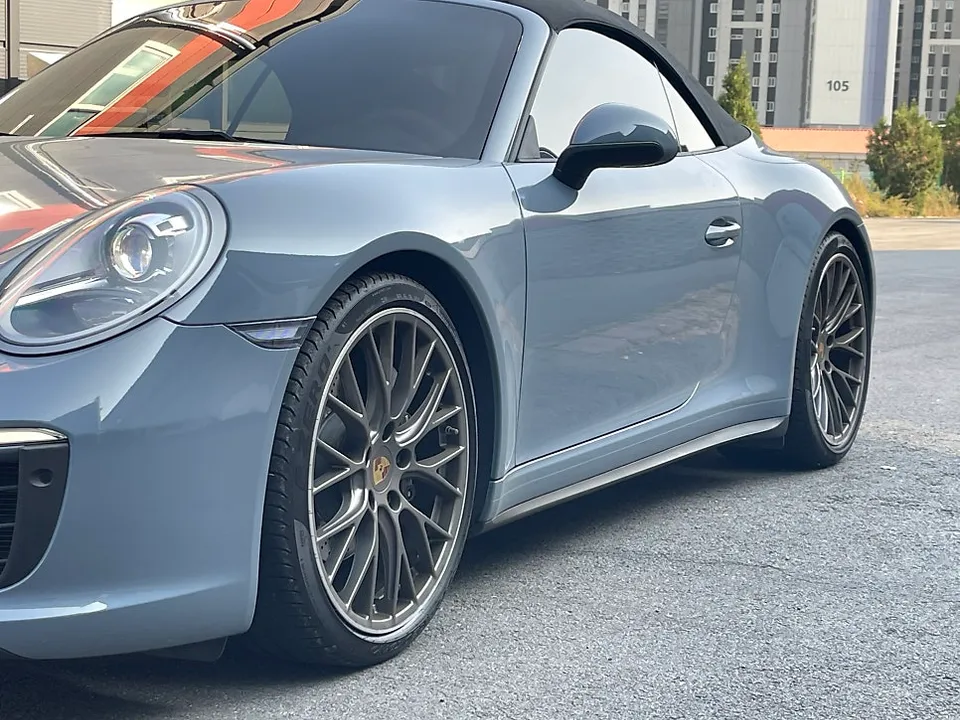 Porscheのホイールリペア・塗装事例 施工写真 4-2