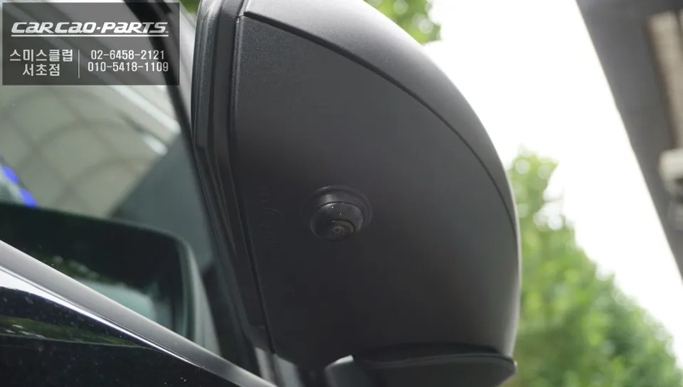 Mercedes-Benz V-CLASS surround view camera - Mercedes-Benz V-CLASS Surround View Camera Installation Review photo 5