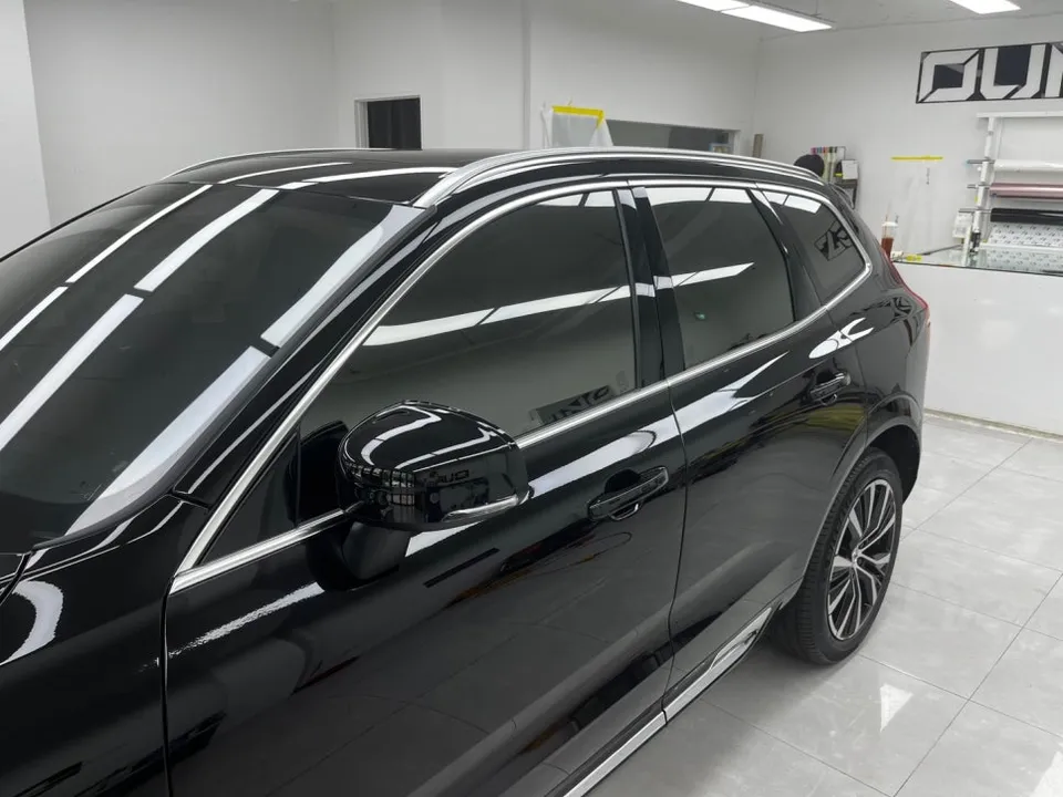 Volvo XC60 wheel repair - Volvo XC60 Wheel Repair & Painting Review photo 3