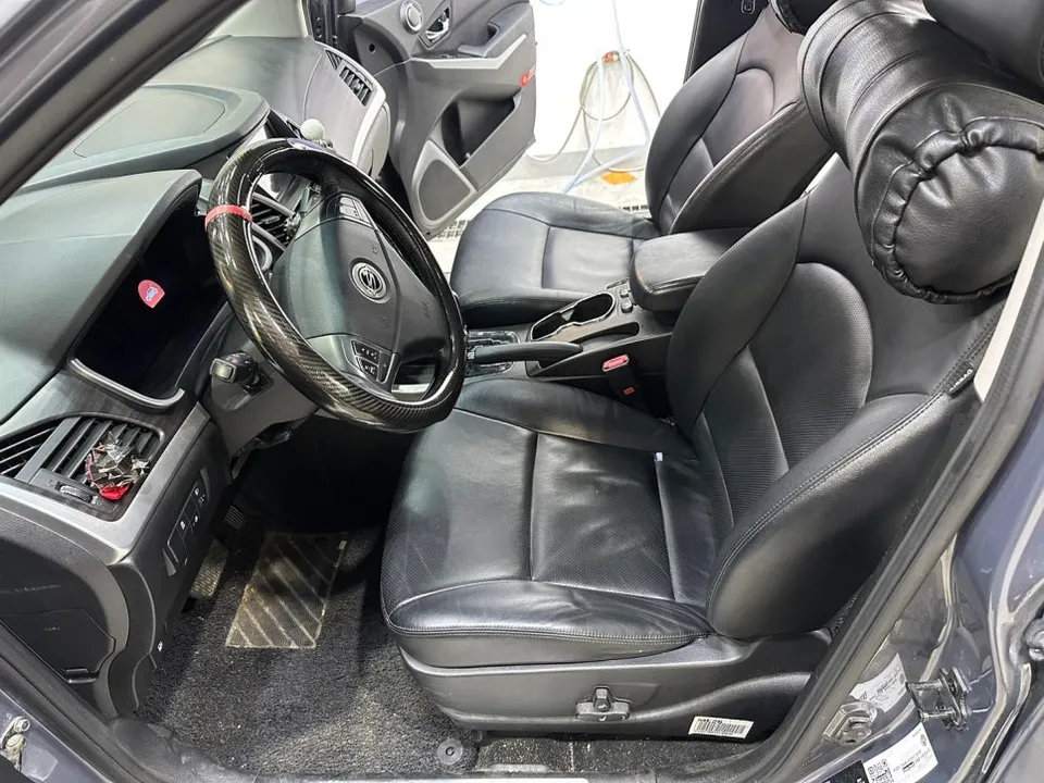 Kia Carnival PPF施工事例|韓国での実例と費用目安 施工写真 1-3