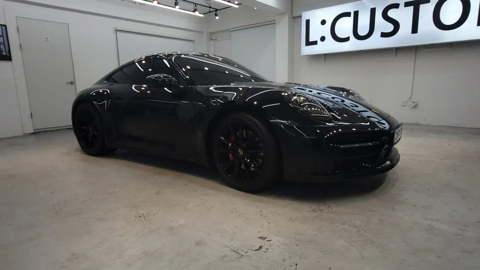 Porsche 911 Seat Ventilation & Heating Review — Enhanced Comfort After