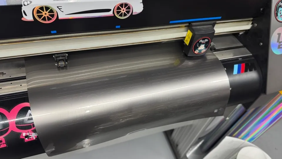 Hyundai Staria vinyl wrap - Hyundai Staria Commercial Vinyl Wrap Review — Enhanced Brand Visi photo 5
