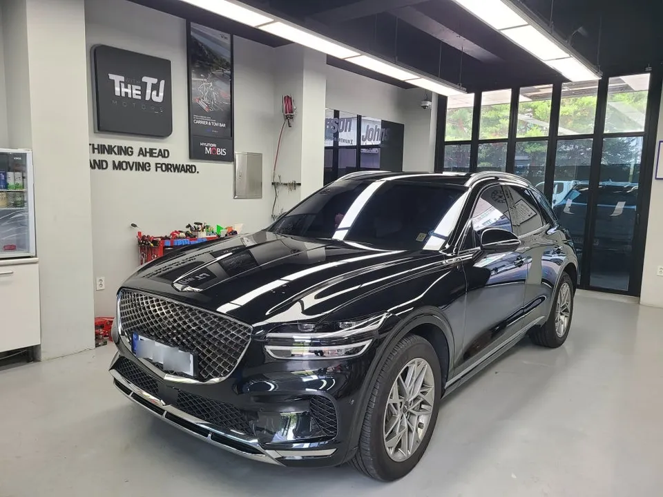 Genesis GV70 lighting upgrade installation result