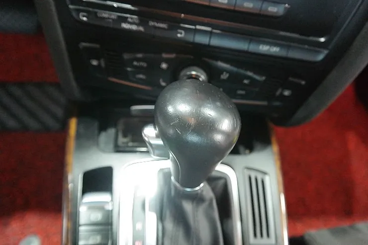 Audi A5 steering wheel - Audi A5 Steering Wheel Customization Review — Enhanced Grip & Sty photo 3
