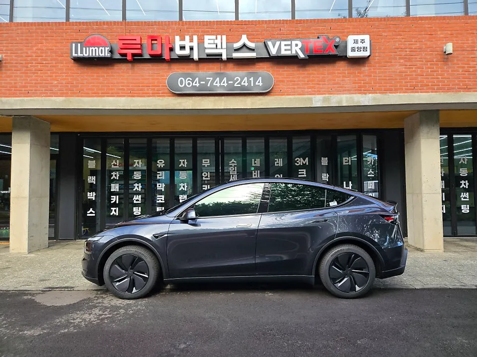 Tesla Model Y PPF施工事例｜費用目安と仕上がり 写真