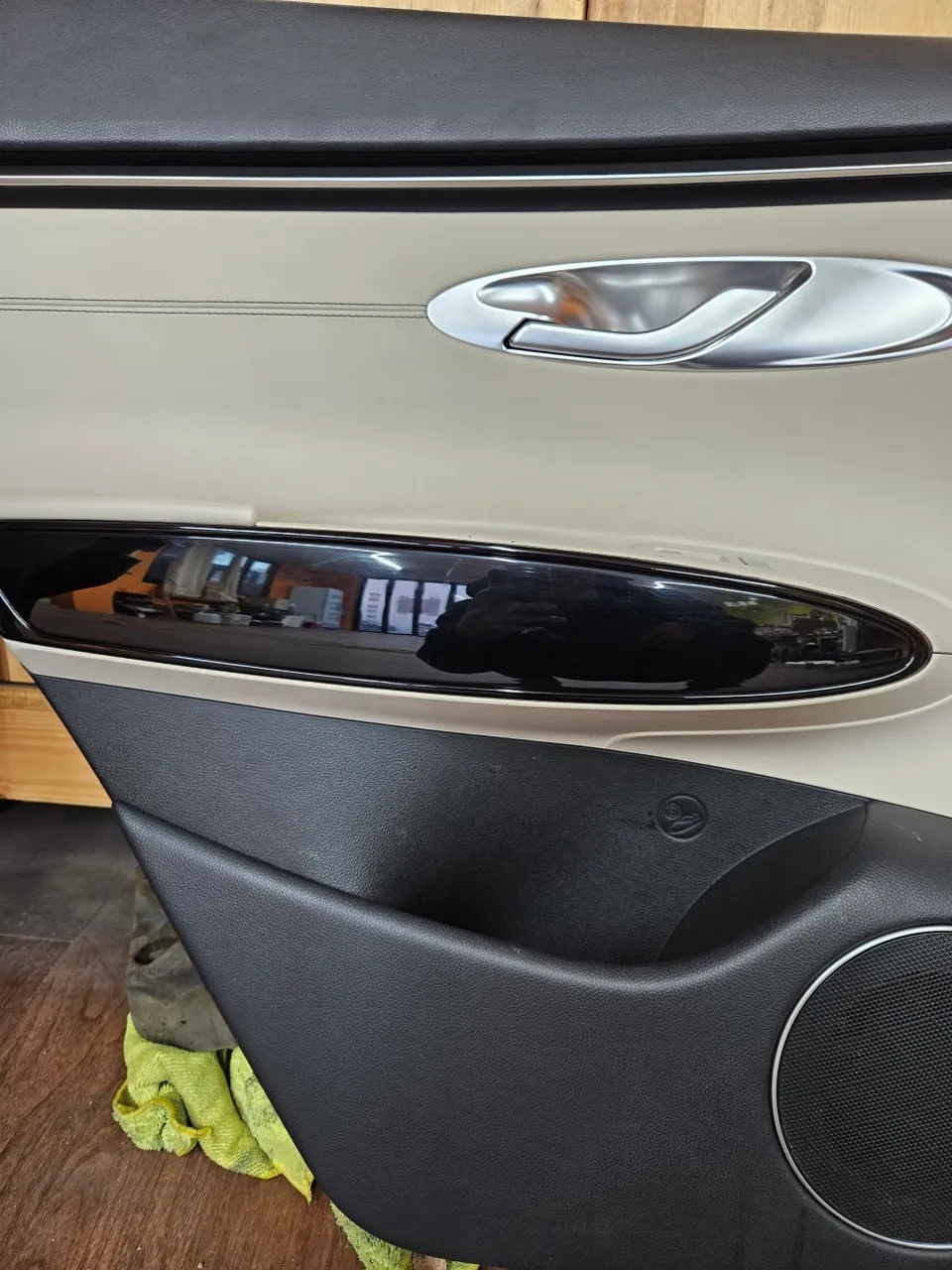 Genesis GV70 vinyl wrap - Genesis GV70 Vinyl Wrap Review — Chrome Scratch Perfect Cover photo 4