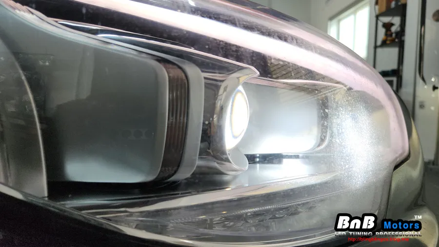 Kia K900 body repair - Kia K900 Headlight Adjustment Repair Review photo 4