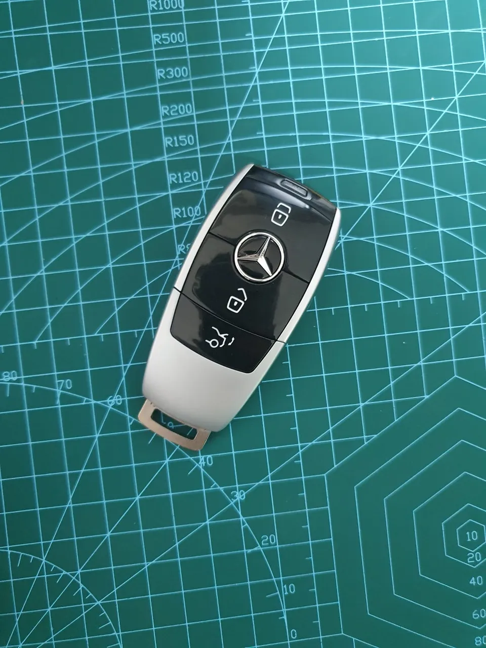 Mercedes-Benz GLC oem options installation result