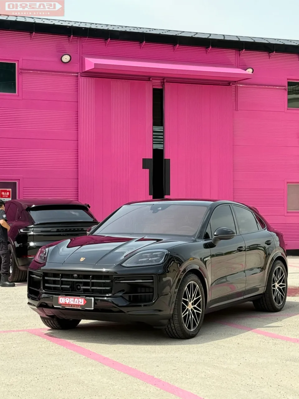 Porsche Cayenne PPF施工事例｜費用目安と仕上がり 施工写真 3-2