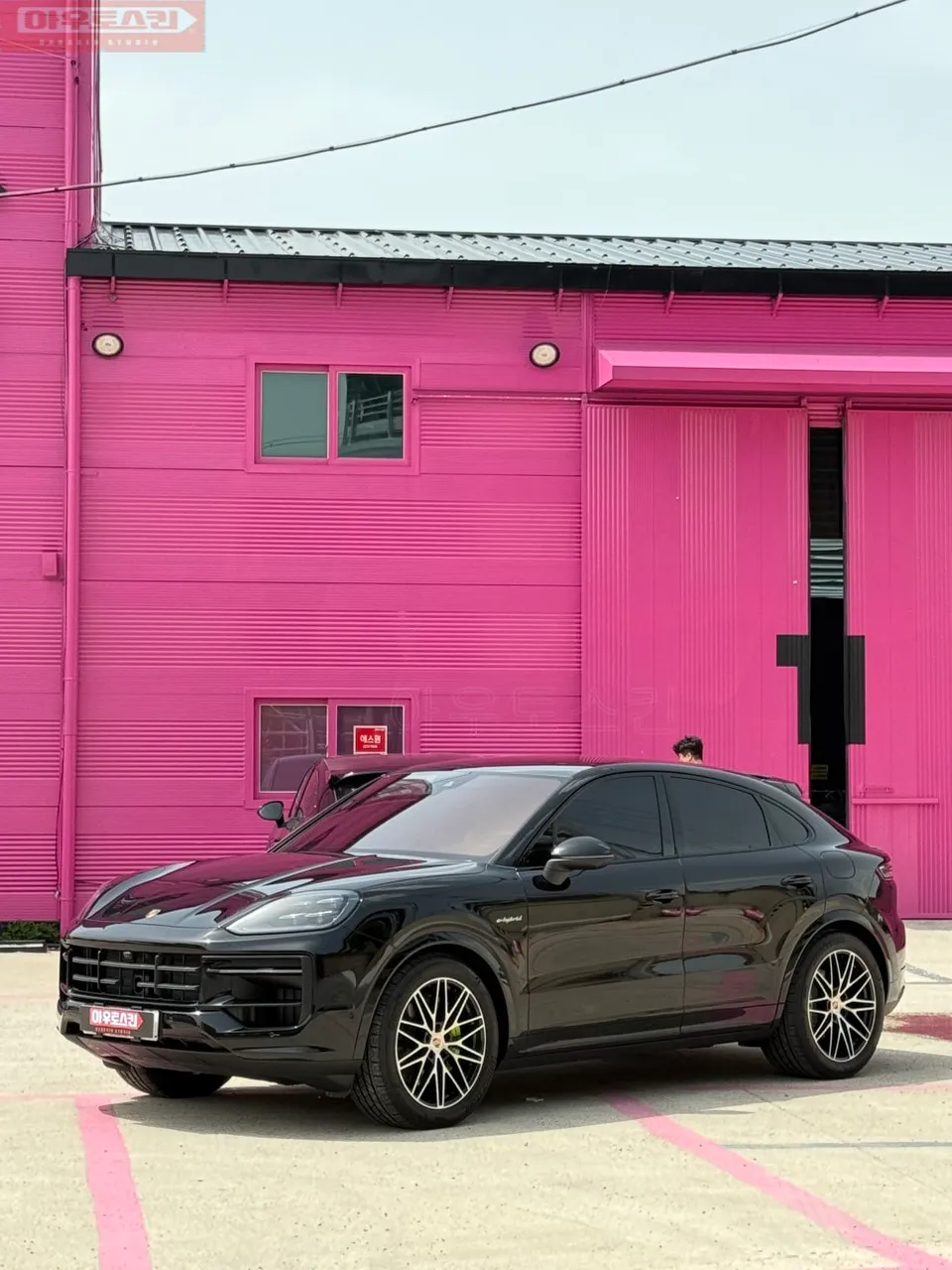 Porsche Cayenne PPF施工事例｜費用目安と仕上がり 施工写真 1-3