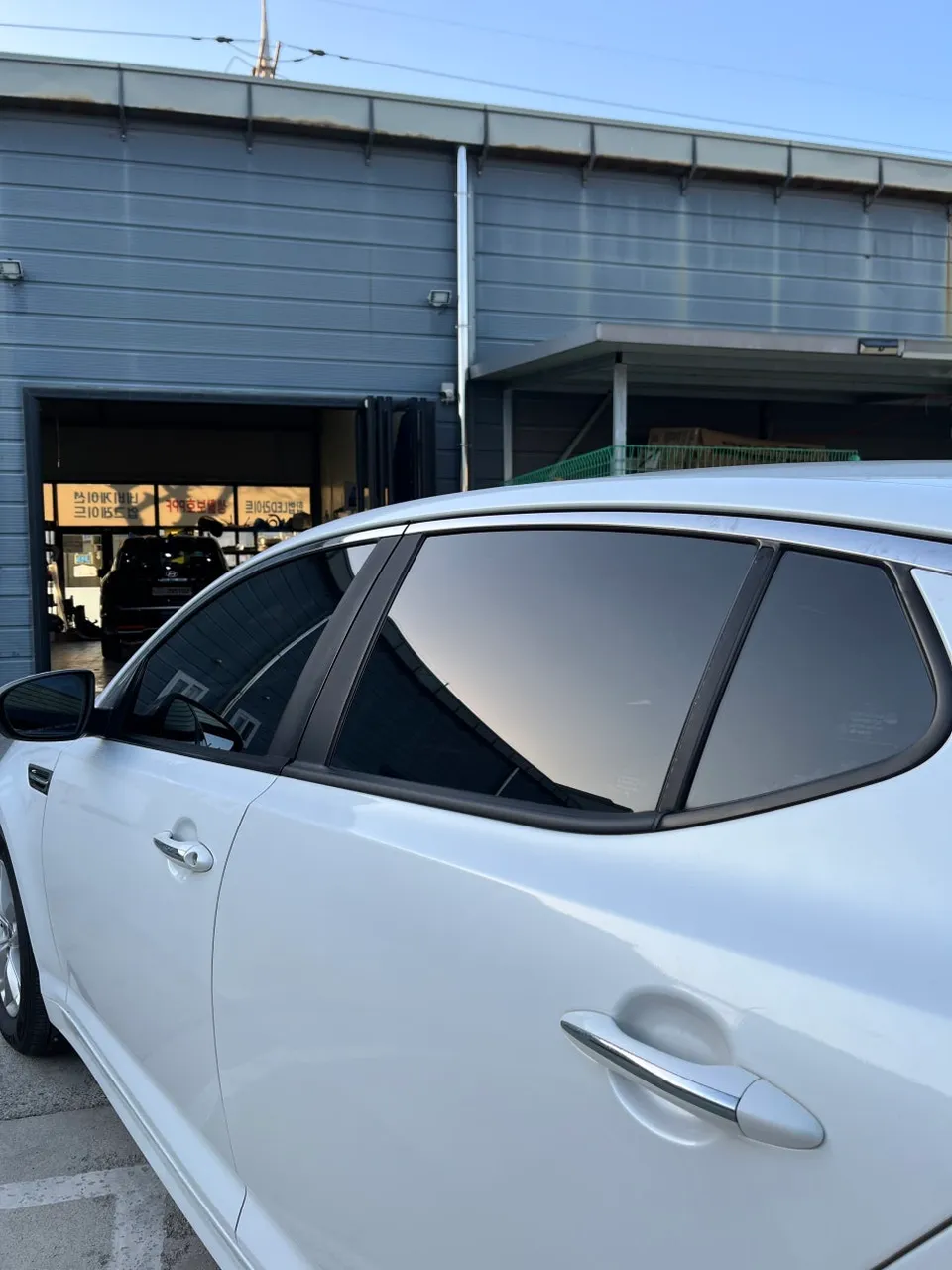 Kia K5のカーフィルム施工事例|費用目安・仕上がり 施工写真 3-2