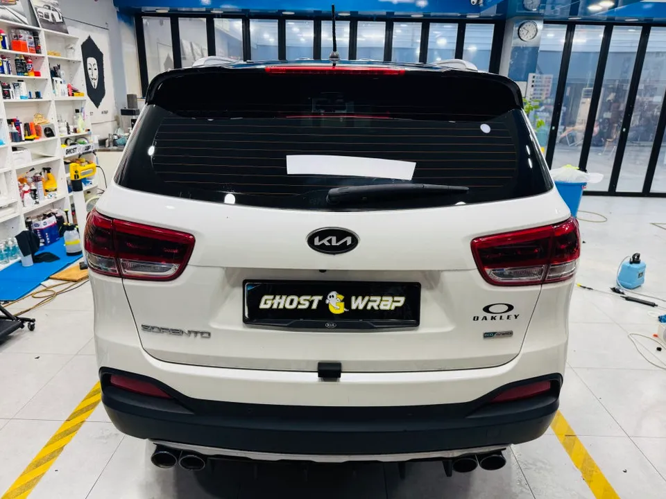Kia SorentoのPPF施工事例|費用目安と仕上がり 施工写真 1-3