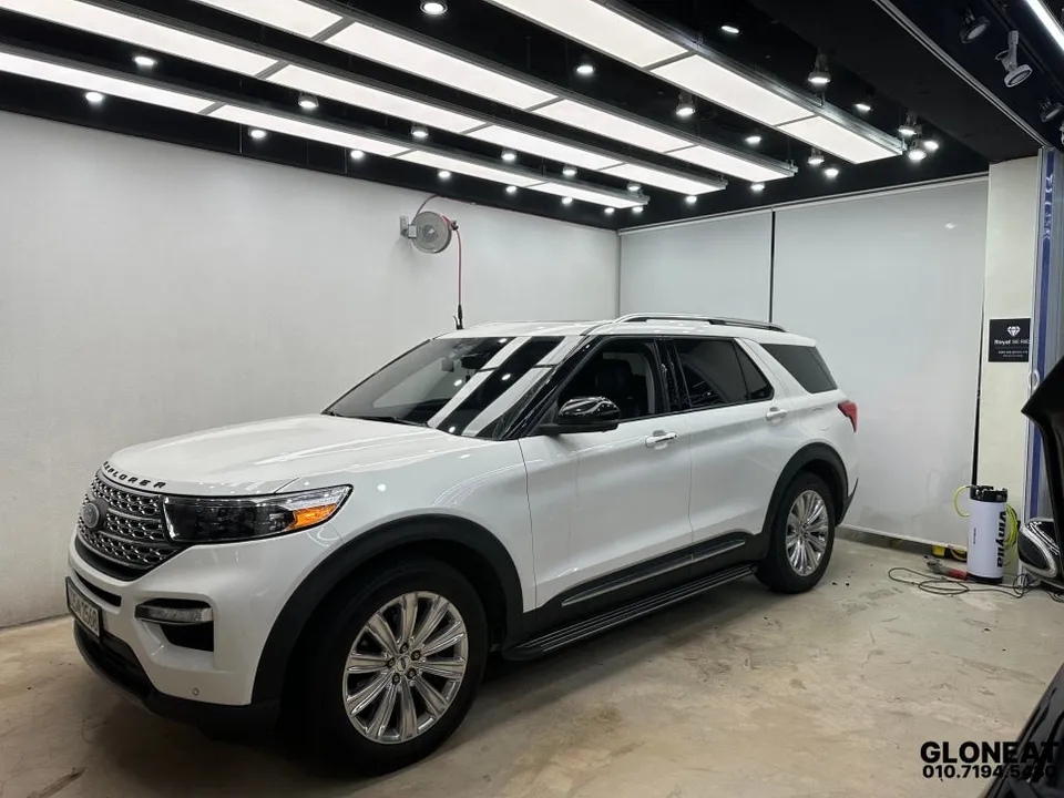 Ford Explorer oem options installation result