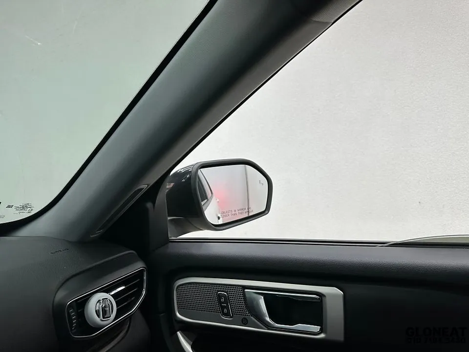 Ford Explorer oem options - Ford Explorer OEM Options Review: Wide-Angle Mirror Upgrade photo 3