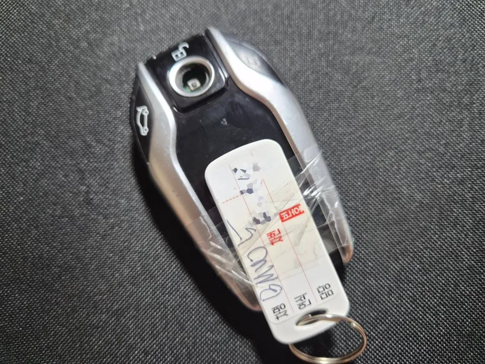 BMW 530i oem options installation result