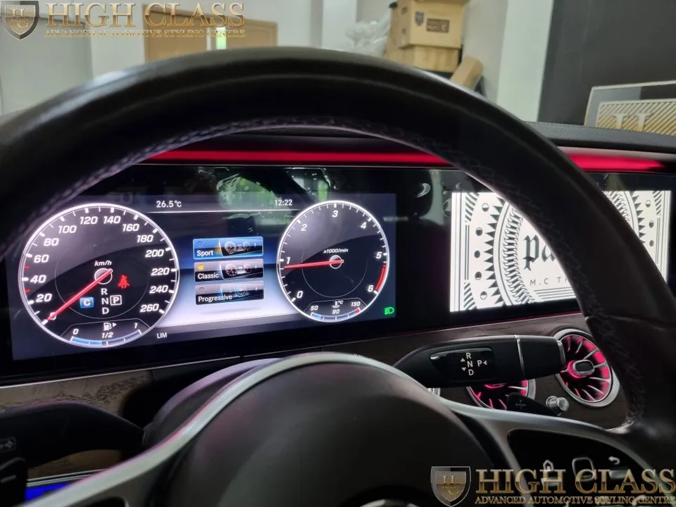 Mercedes-Benz E-Class W213 ambient lighting - Mercedes-Benz E-Class W213 Ambient Lighting Review photo 3
