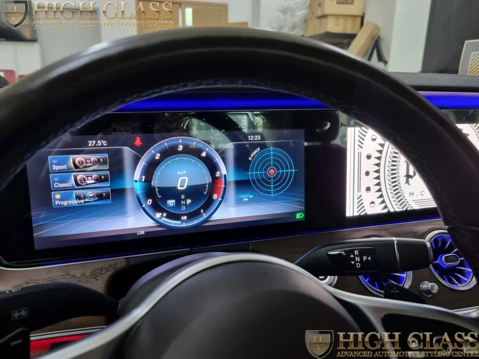 Mercedes-Benz E-Class W213 ambient lighting - Mercedes-Benz E-Class W213 Ambient Lighting Review photo 5