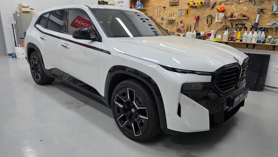 BMW X7のPPF施工事例|費用目安と仕上がり 施工写真 2-1