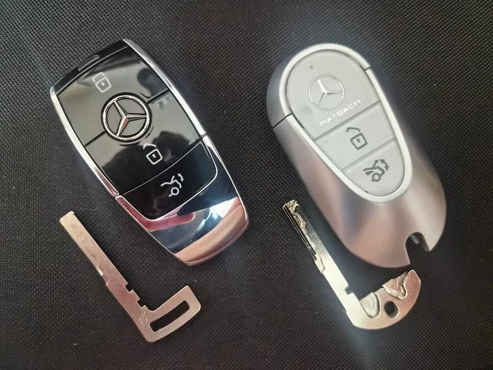 Mercedes-Benz Maybach oem options installation result