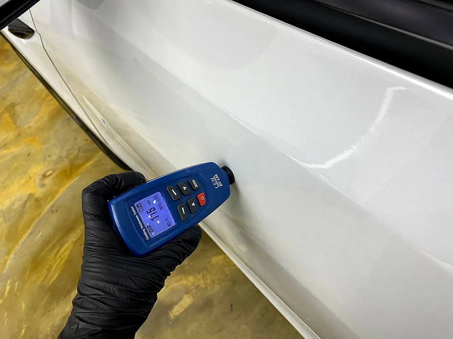 Tesla Model Yのカーフィルム施工事例|費用目安・仕上がり 施工写真 2-3