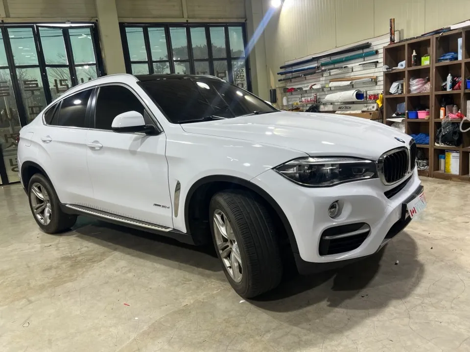 BMW X6 カーラッピング事例|費用目安・仕上がり 施工写真 2-2