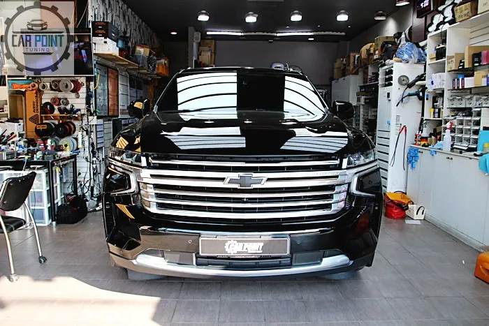 Chevrolet Tahoeのドライブレコーダー取付事例 写真