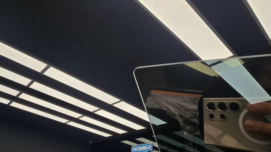 Tesla Teslaのカーフィルム施工事例 施工写真 4-1