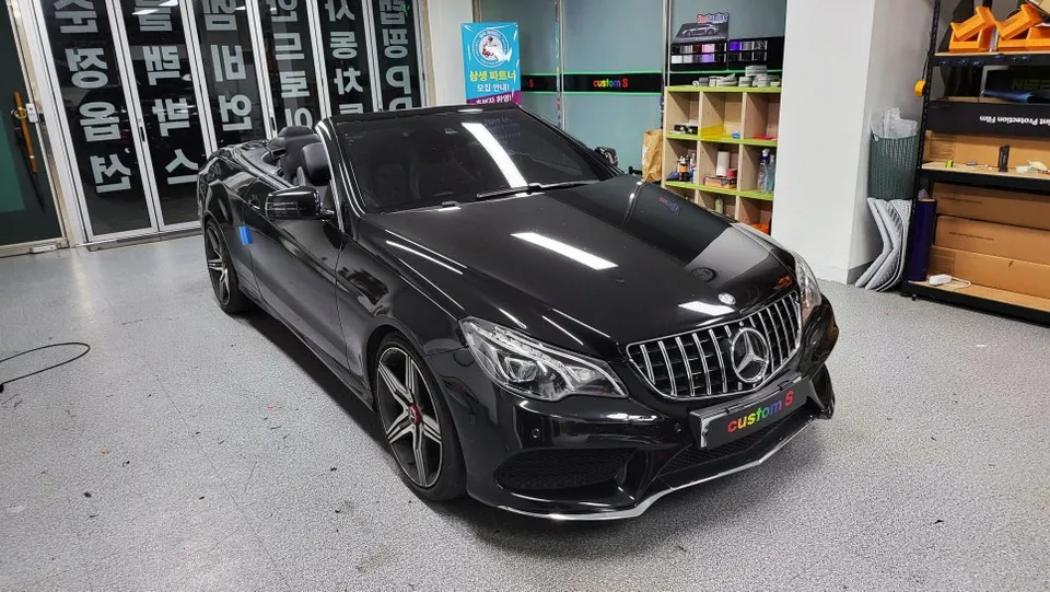 Mercedes-Benz E-Class W212 ambient lighting - Mercedes-Benz E-Class W212 Ambient Lighting Review photo 4