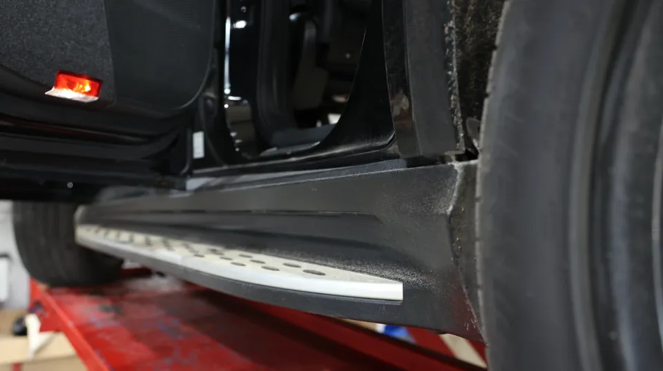 Mercedes-Benz GLE Coupe body kit - Mercedes-Benz GLE Coupe Electric Side Steps Review photo 3