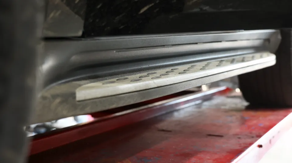 Mercedes-Benz GLE Coupe body kit - Mercedes-Benz GLE Coupe Electric Side Steps Review photo 5