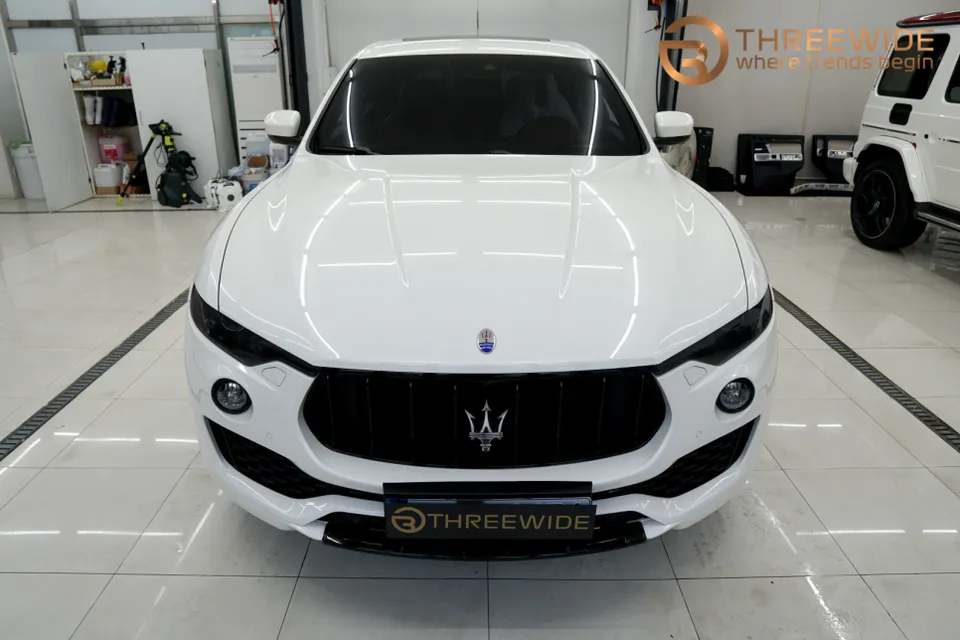 Maserati Levanteのカーラッピング事例|クロームdelete 施工写真 1-3