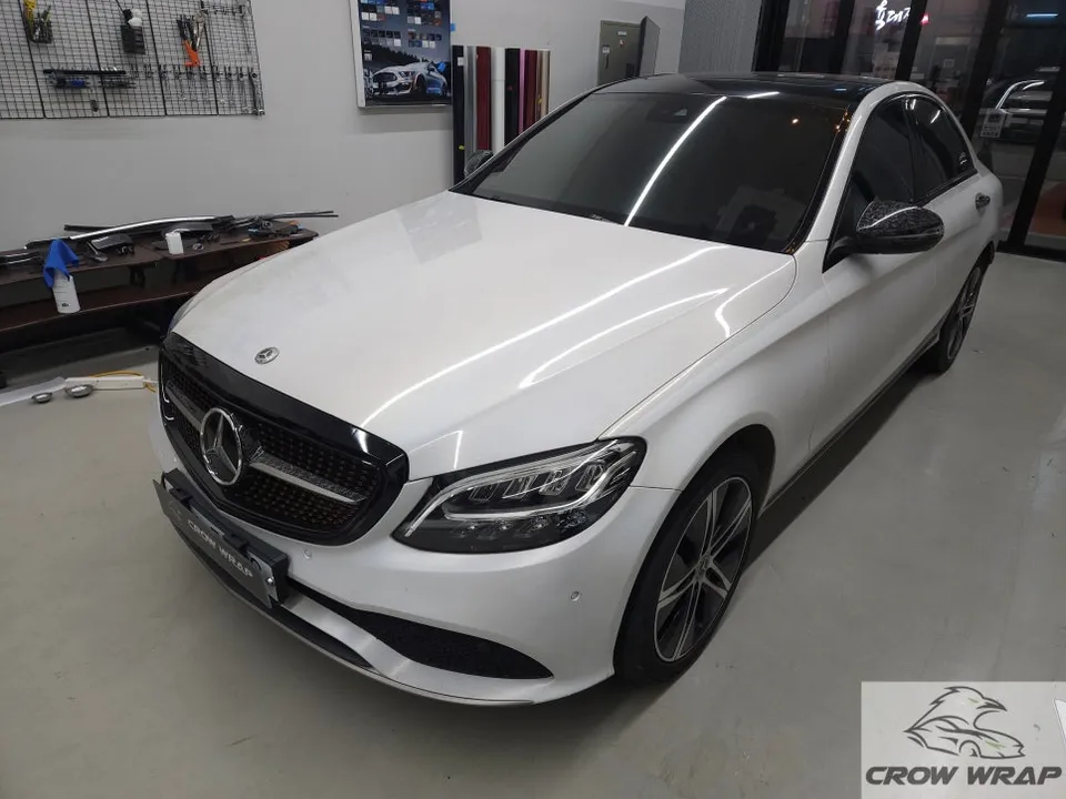 Mercedes-Benz Cクラスのカーラッピング事例|費用目安・仕上がり 施工写真 1-2