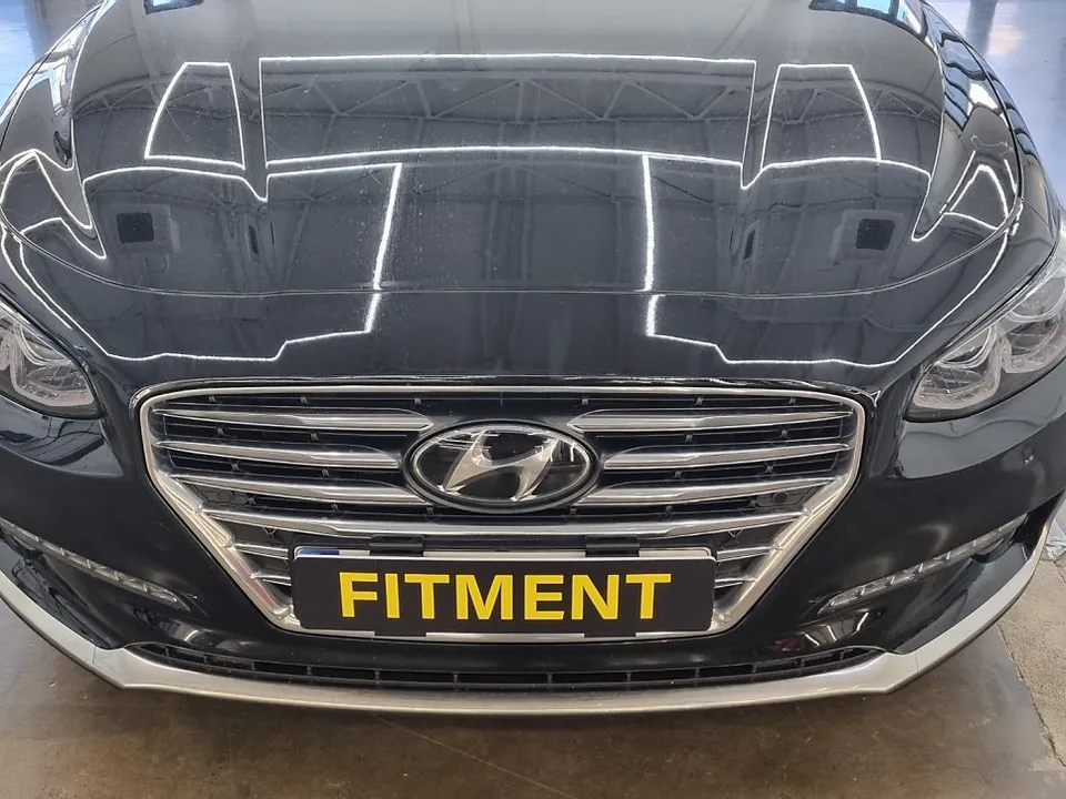 Hyundai Grandeur IG body kit - Hyundai Grandeur IG Body Kit Installation Review photo 5