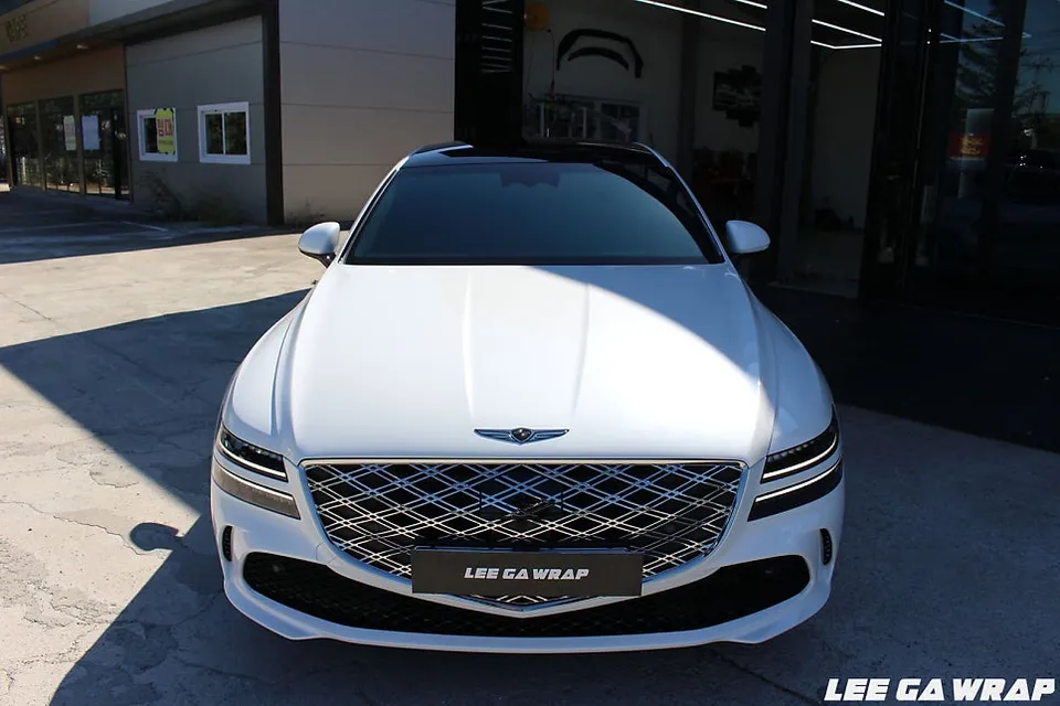 Genesis G80 PPF施工事例｜ルーフトップの保護と美観 写真